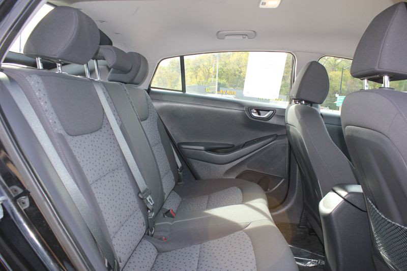 2018 Hyundai Ioniq Image 20
