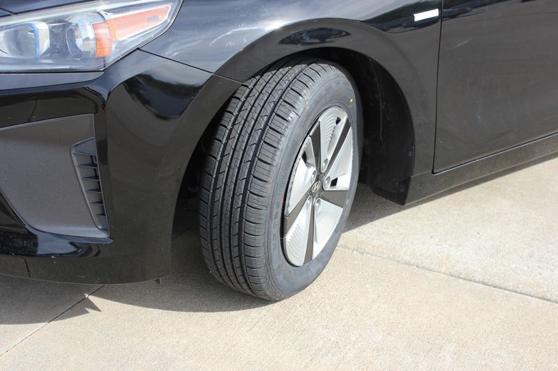 2018 Hyundai Ioniq Image 29