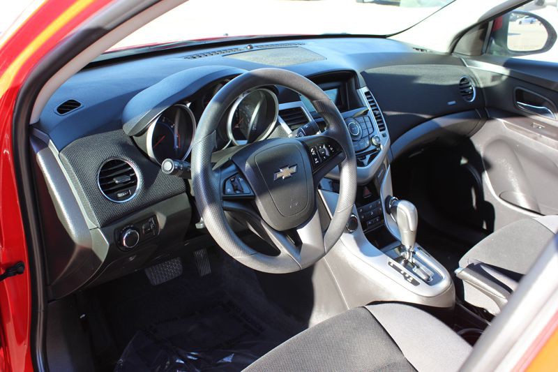 2016 Chevrolet Cruze Image 16