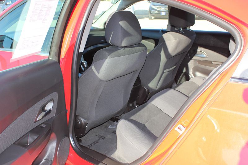 2016 Chevrolet Cruze Image 17