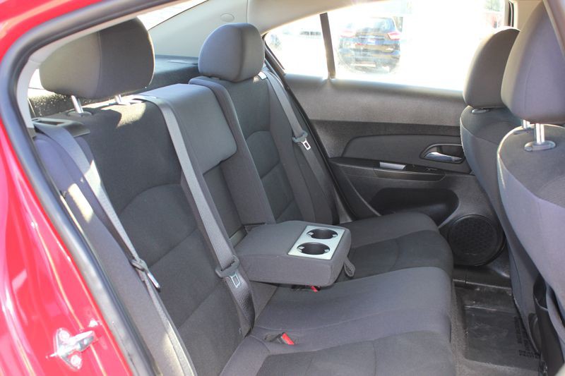 2016 Chevrolet Cruze Image 18