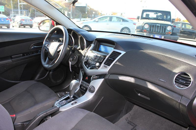 2016 Chevrolet Cruze Image 19