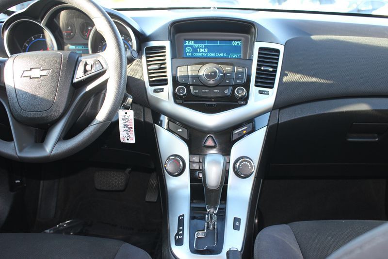 2016 Chevrolet Cruze Image 23