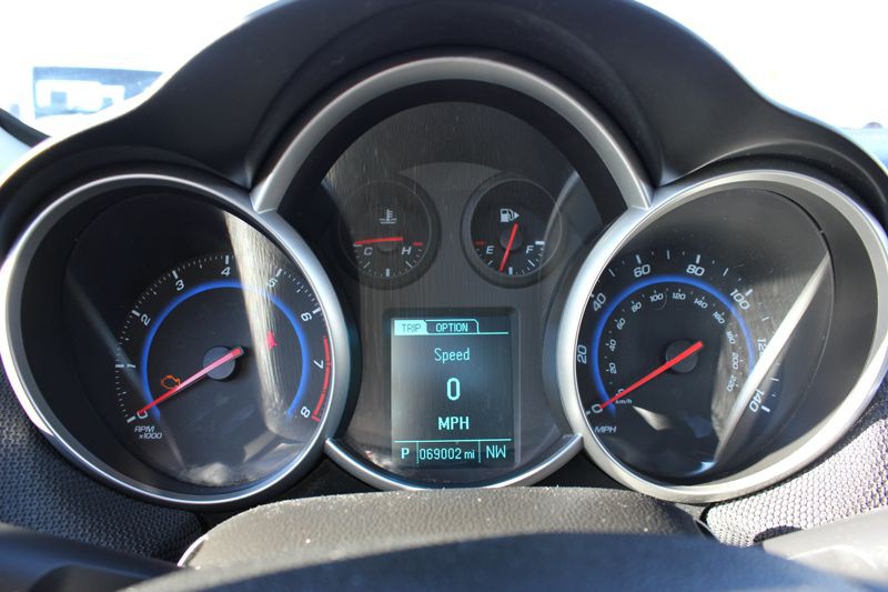 2016 Chevrolet Cruze Image 24