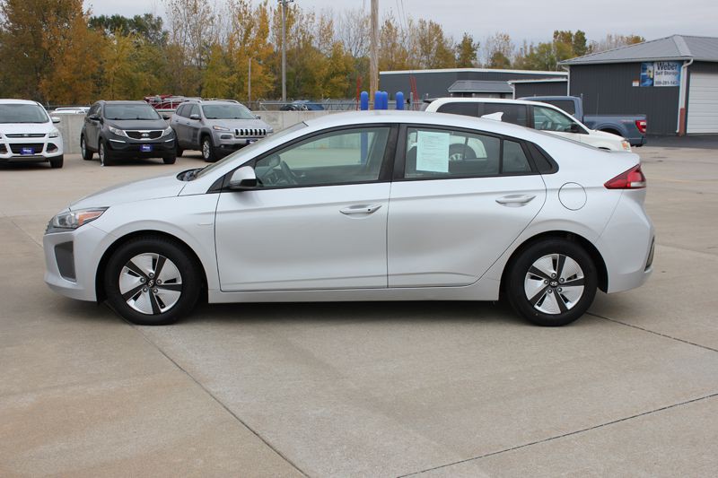 2018 Hyundai Ioniq Image 6