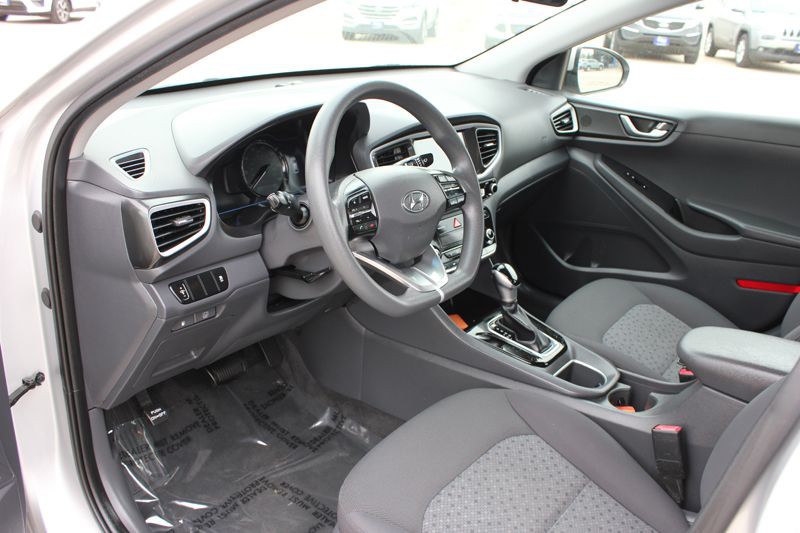 2018 Hyundai Ioniq Image 15
