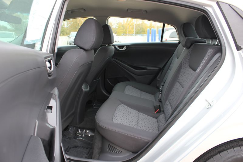2018 Hyundai Ioniq Image 17