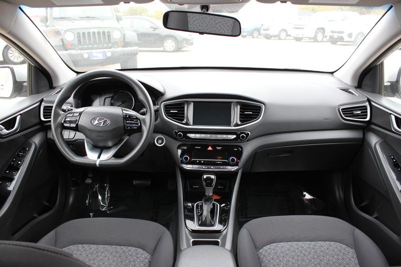2018 Hyundai Ioniq Image 21