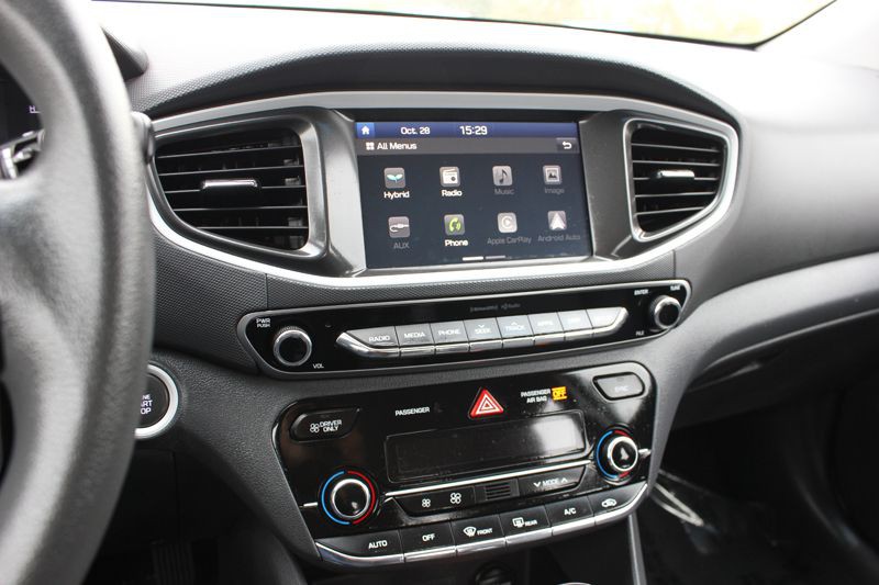 2018 Hyundai Ioniq Image 25