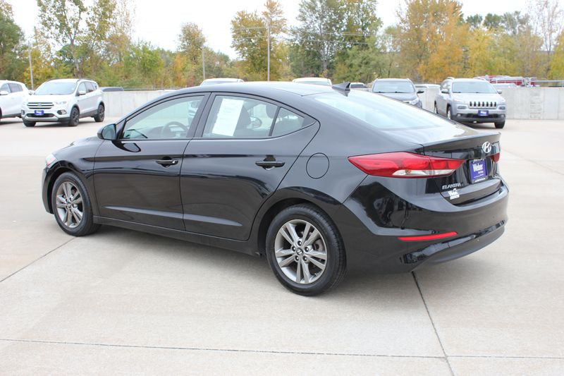 2018 Hyundai Elantra Image 7
