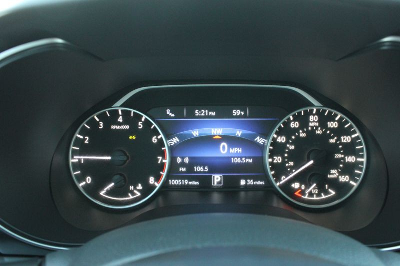 2016 Nissan Maxima Image 26