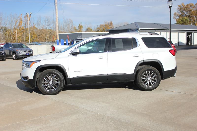 2017 GMC Acadia Image 6