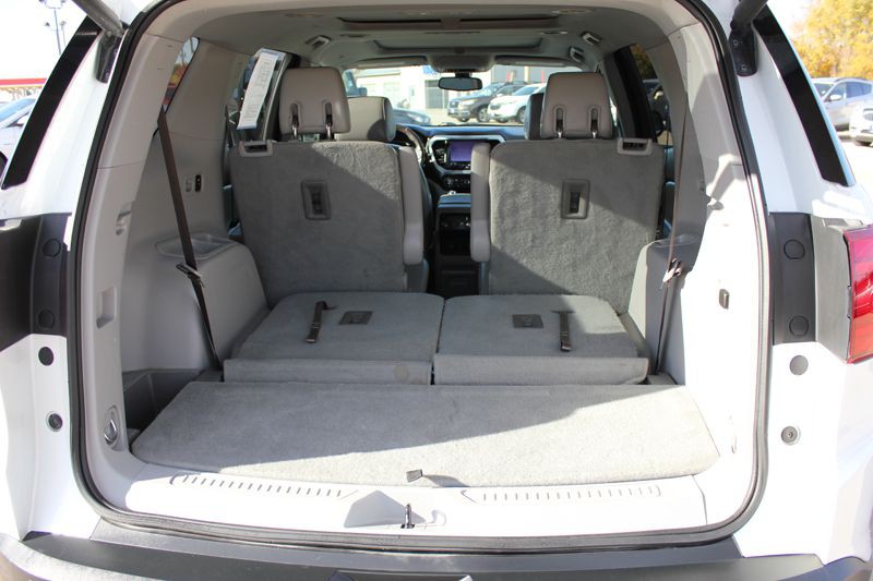 2017 GMC Acadia Image 12