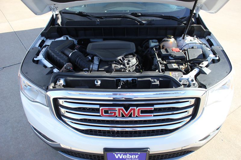 2017 GMC Acadia Image 14