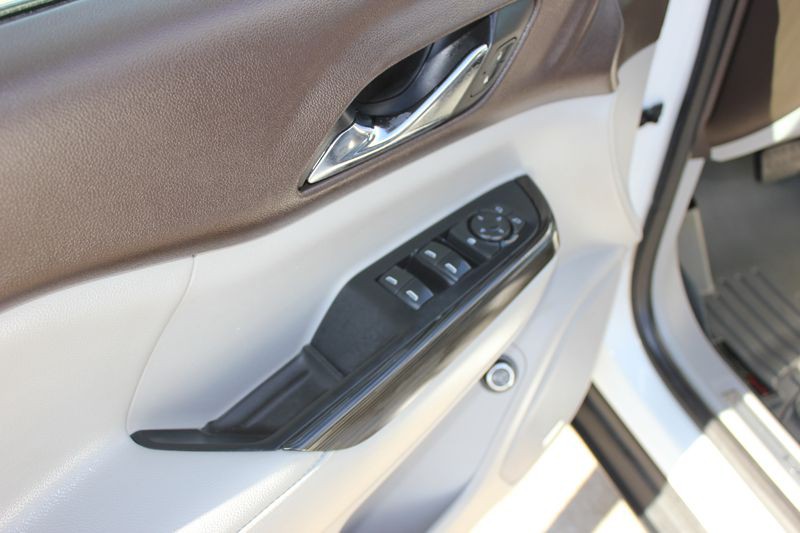 2017 GMC Acadia Image 18