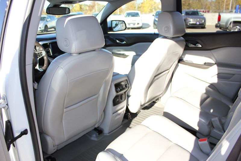 2017 GMC Acadia Image 21