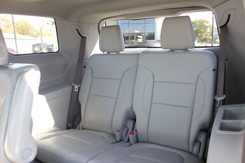 2017 GMC Acadia Image 24
