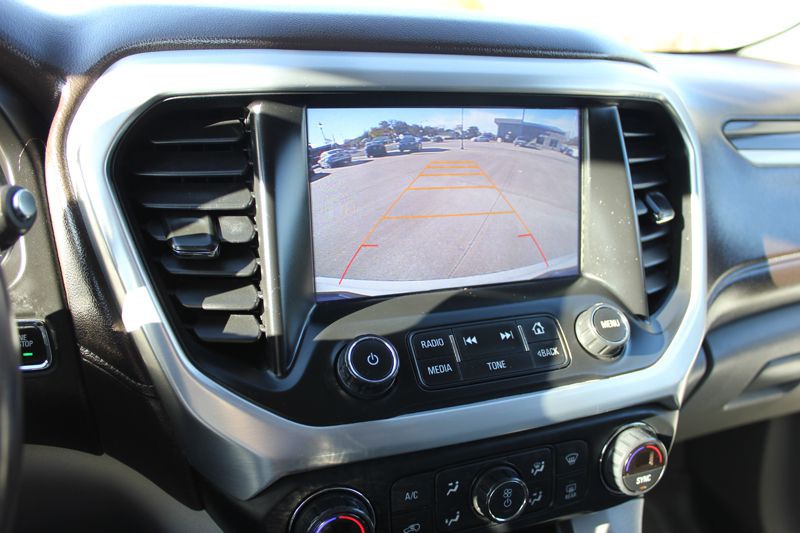 2017 GMC Acadia Image 37