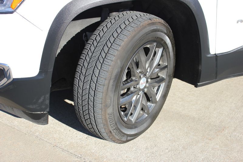 2017 GMC Acadia Image 40