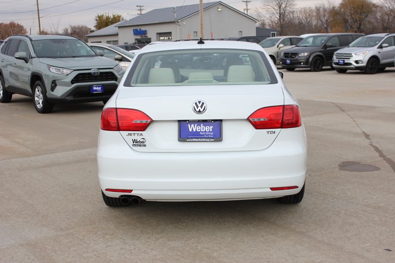 2014 Volkswagen Jetta Image 8