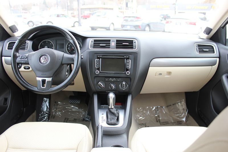 2014 Volkswagen Jetta Image 23