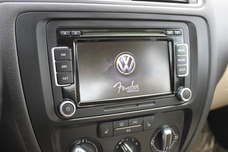 2014 Volkswagen Jetta Image 26