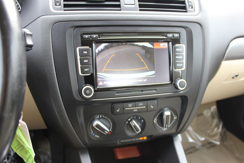 2014 Volkswagen Jetta Image 30