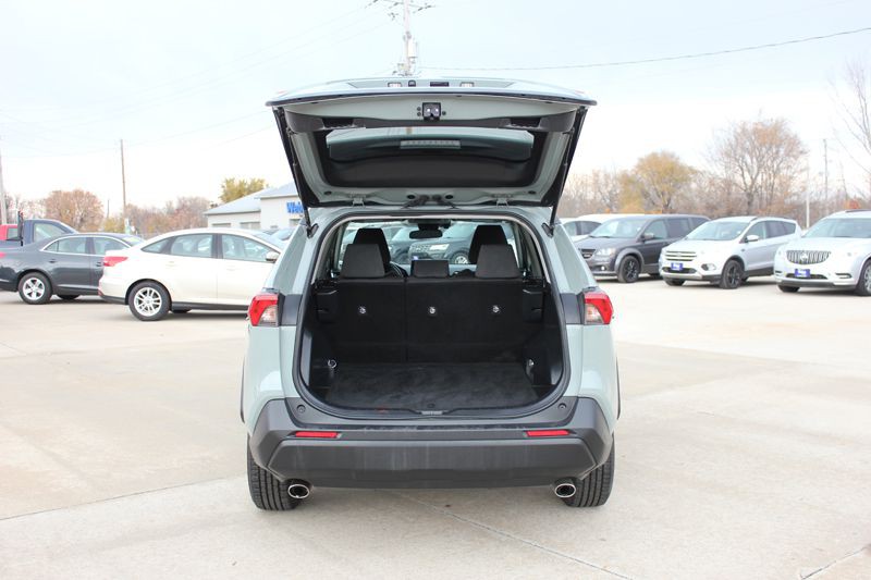 2020 Toyota Rav4 Image 10