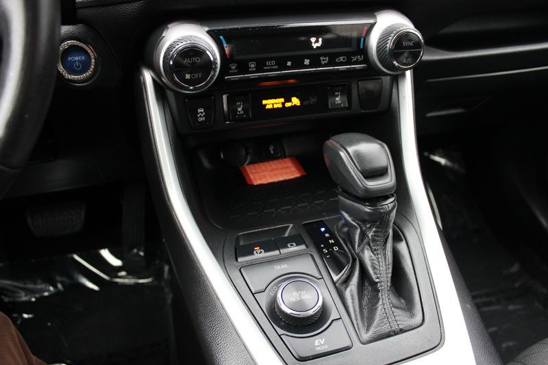 2020 Toyota Rav4 Image 29