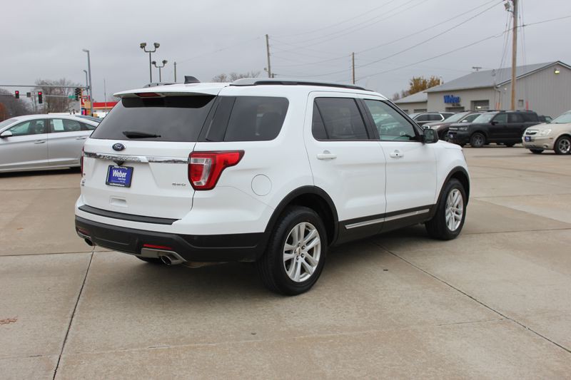 2018 Ford Explorer Image 9