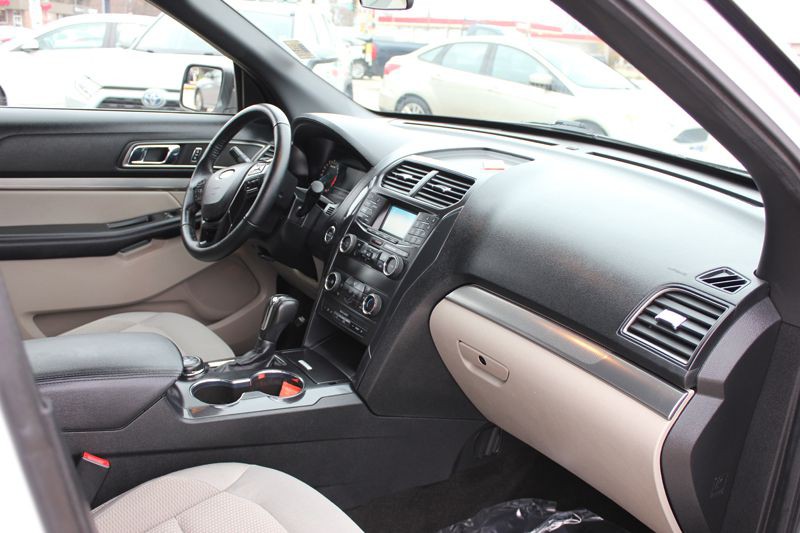 2018 Ford Explorer Image 22