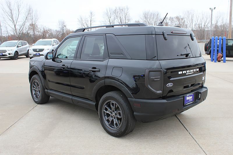 2021 Ford Bronco Image 7