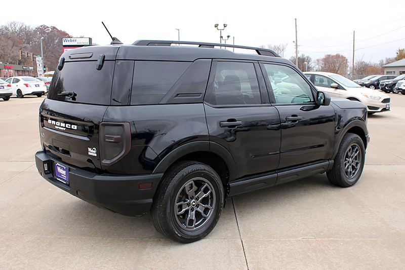 2021 Ford Bronco Image 9