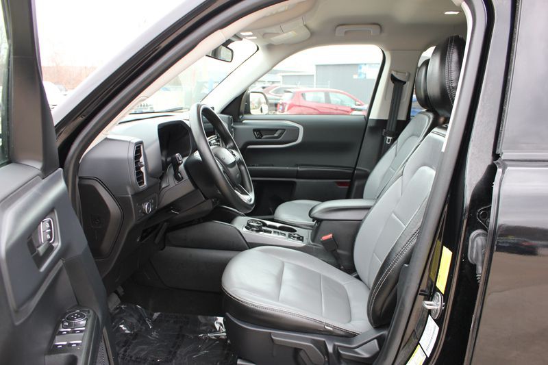 2021 Ford Bronco Image 17