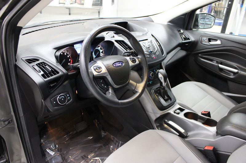 2015 Ford Escape Image 17