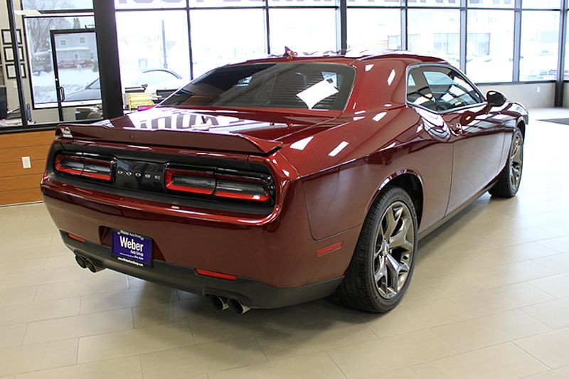 2017 Dodge Challenger Image 6