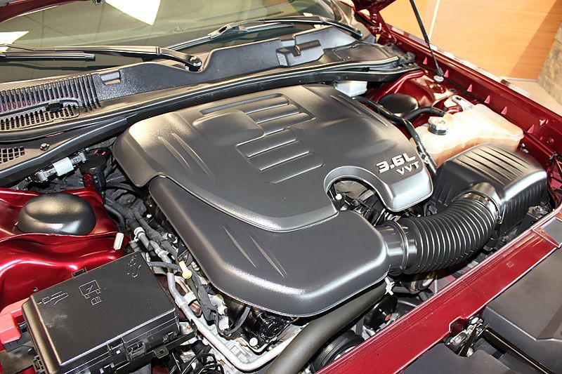 2017 Dodge Challenger Image 13