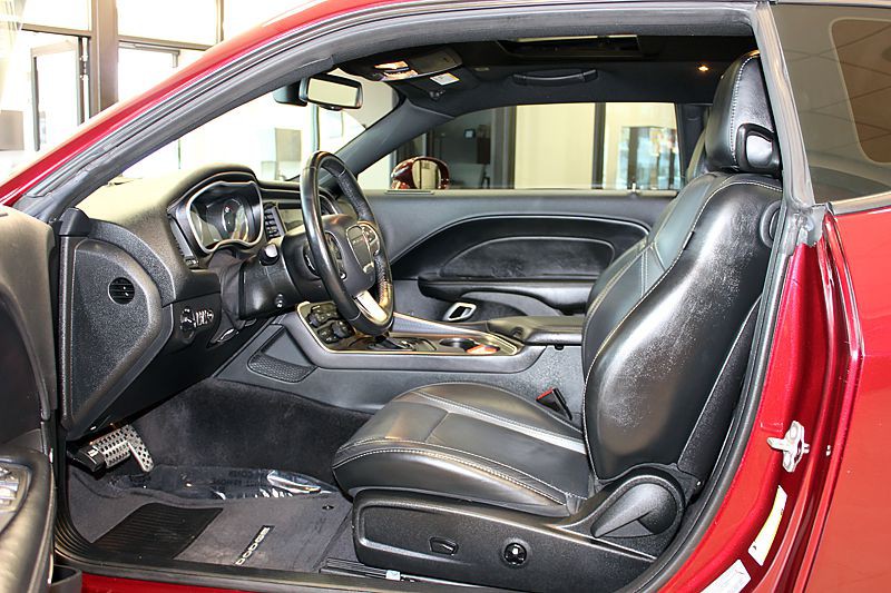 2017 Dodge Challenger Image 17