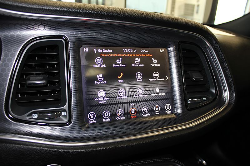 2017 Dodge Challenger Image 27