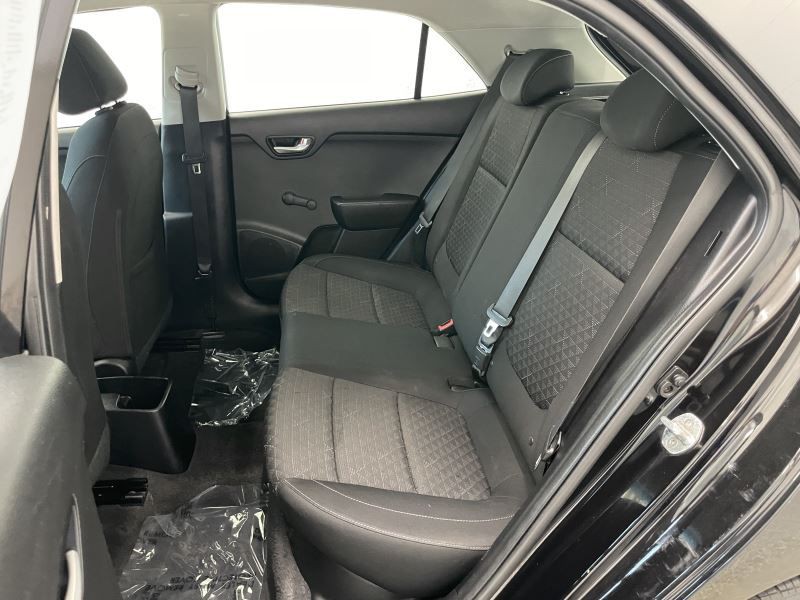 2018 Kia Rio Image 15