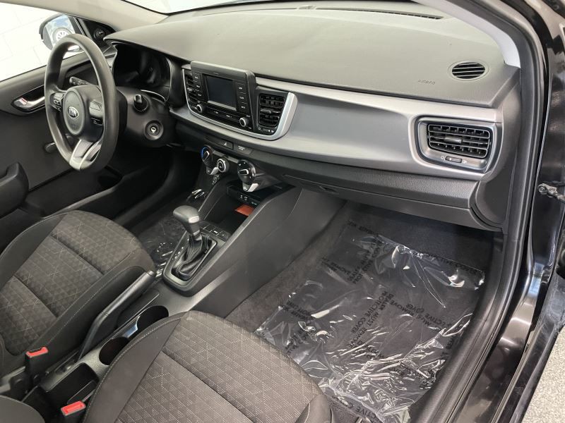 2018 Kia Rio Image 20