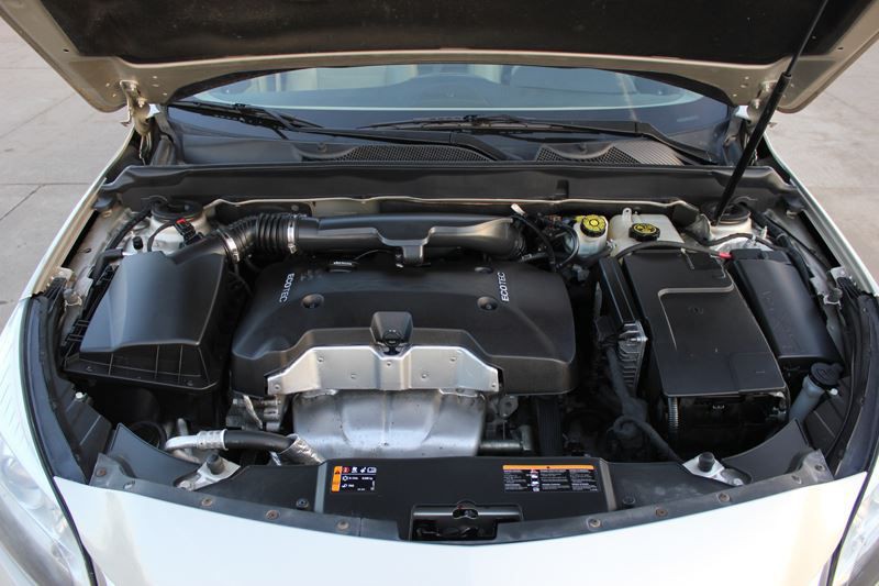 2015 Chevrolet Malibu Image 17