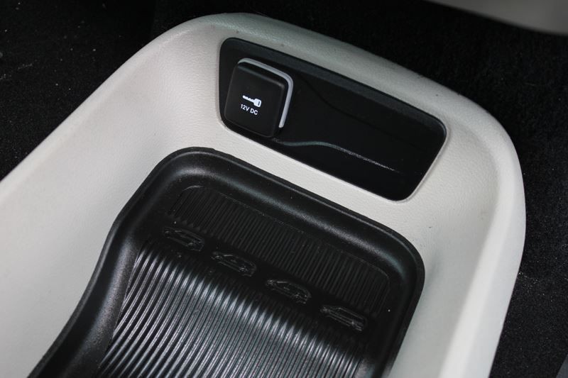 2022 Chrysler Voyager Image 34