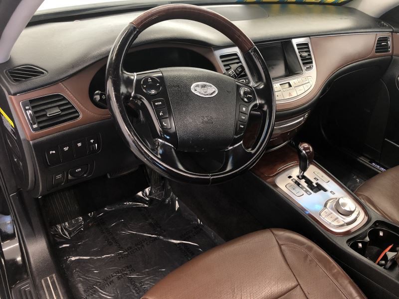 2010 Hyundai Genesis Image 7