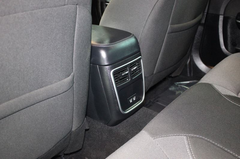 2020 Dodge Charger Image 19