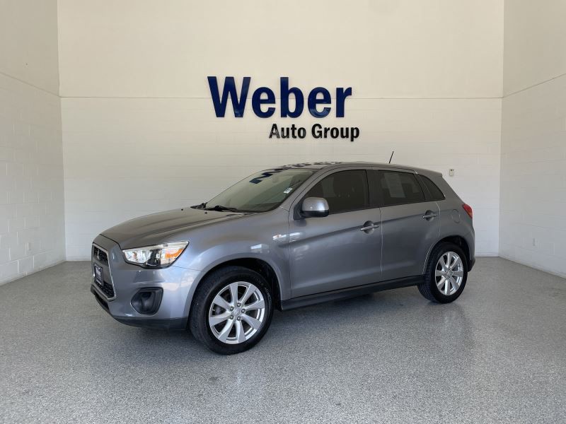 2015 Mitsubishi Outlander Image 1