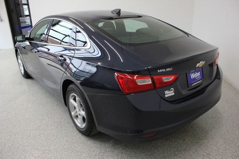 2018 Chevrolet Malibu Image 6