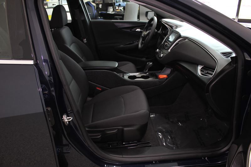 2018 Chevrolet Malibu Image 15