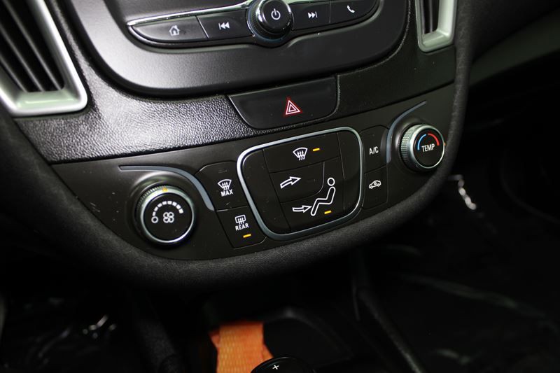 2018 Chevrolet Malibu Image 24