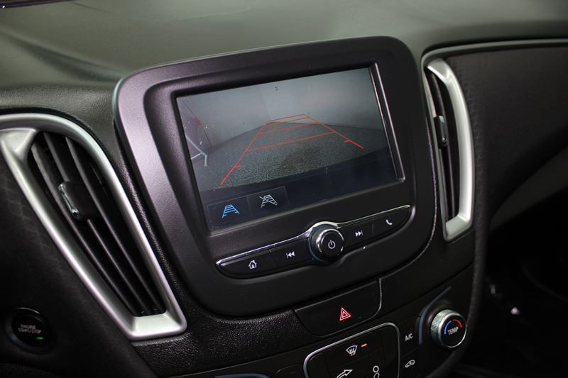 2018 Chevrolet Malibu Image 25